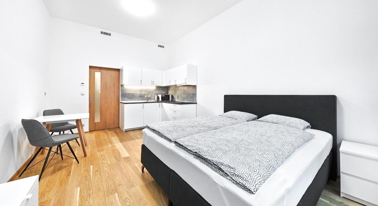 Apartments Harfa - Prague — Photos 2